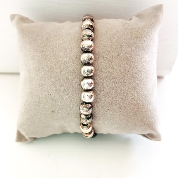 Sterling Silver Bead Black Knotted Bracelet - Picture 3 of 4